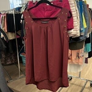 Metaphor size large Merlot studded tank